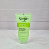 ژل شستشوی صورت سیمپل مدل Refreshing Facial Wash مناسب انواع پوست