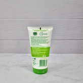 ژل شستشوی مرطوبکننده صورت سیمپل مدل Moisturising Facial Wash