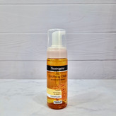 فوم شستشوی صورت نوتروژینا Soothing Clear حاوی زردچوبه