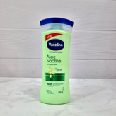 لوسیون بدن وازلین مدل Intensive Care Aloe Soothe