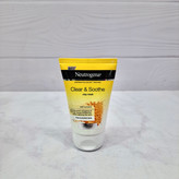 ماسک خاک رس و زردچوبه نوتروژینا مدل Clear & Soothe