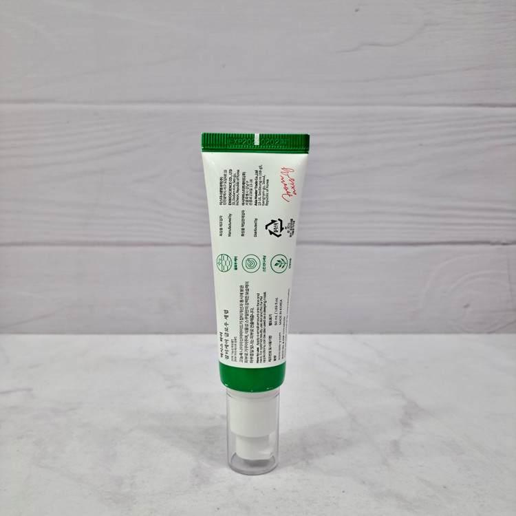 سرم ضد لک و روشن کننده اکسیس وای مدل Dark Spot Correcting Glow Serum