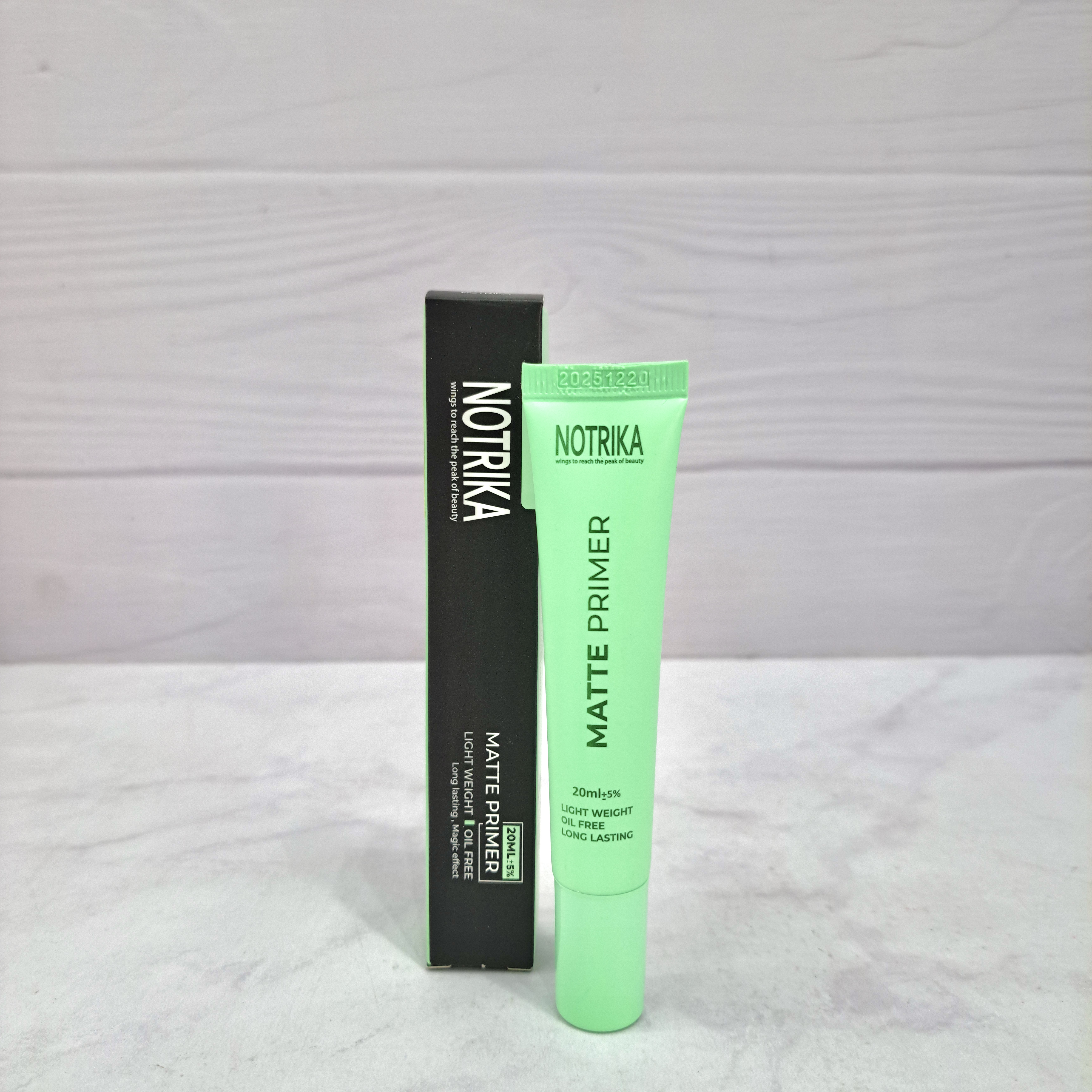 پرایمر مات نوتریکا مدل Matte Primer | سبک، بدون چربی و ماندگار