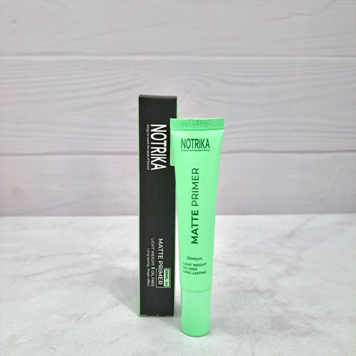 پرایمر مات نوتریکا مدل Matte Primer | سبک، بدون چربی و ماندگار