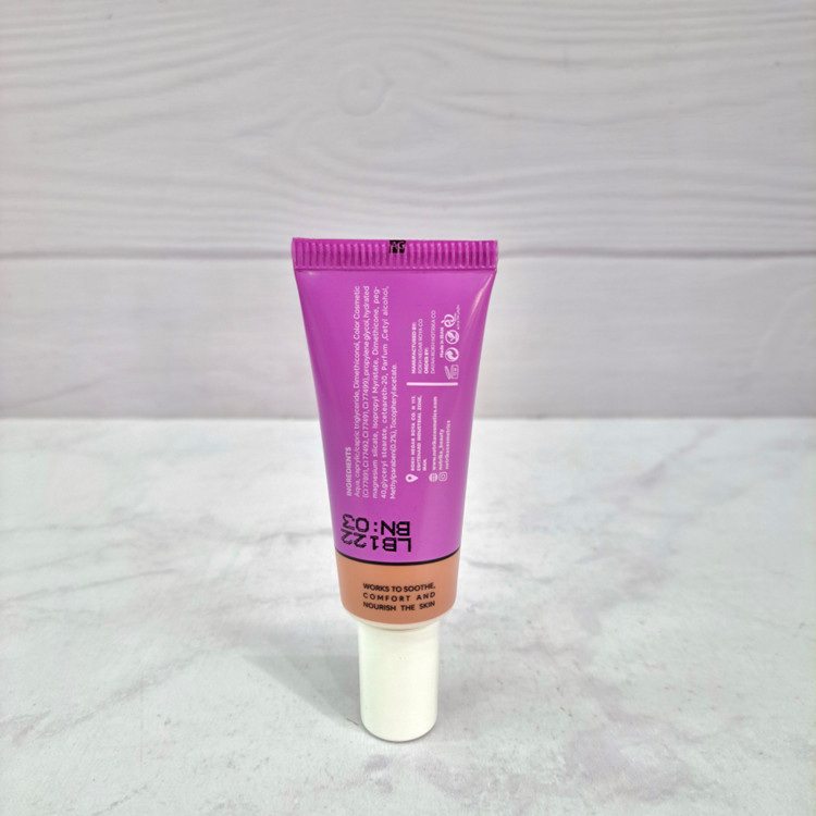رژگونه مایع نوتریکا مدل Cheek Cream Blush | رژگونه کرمی و آبرسان
